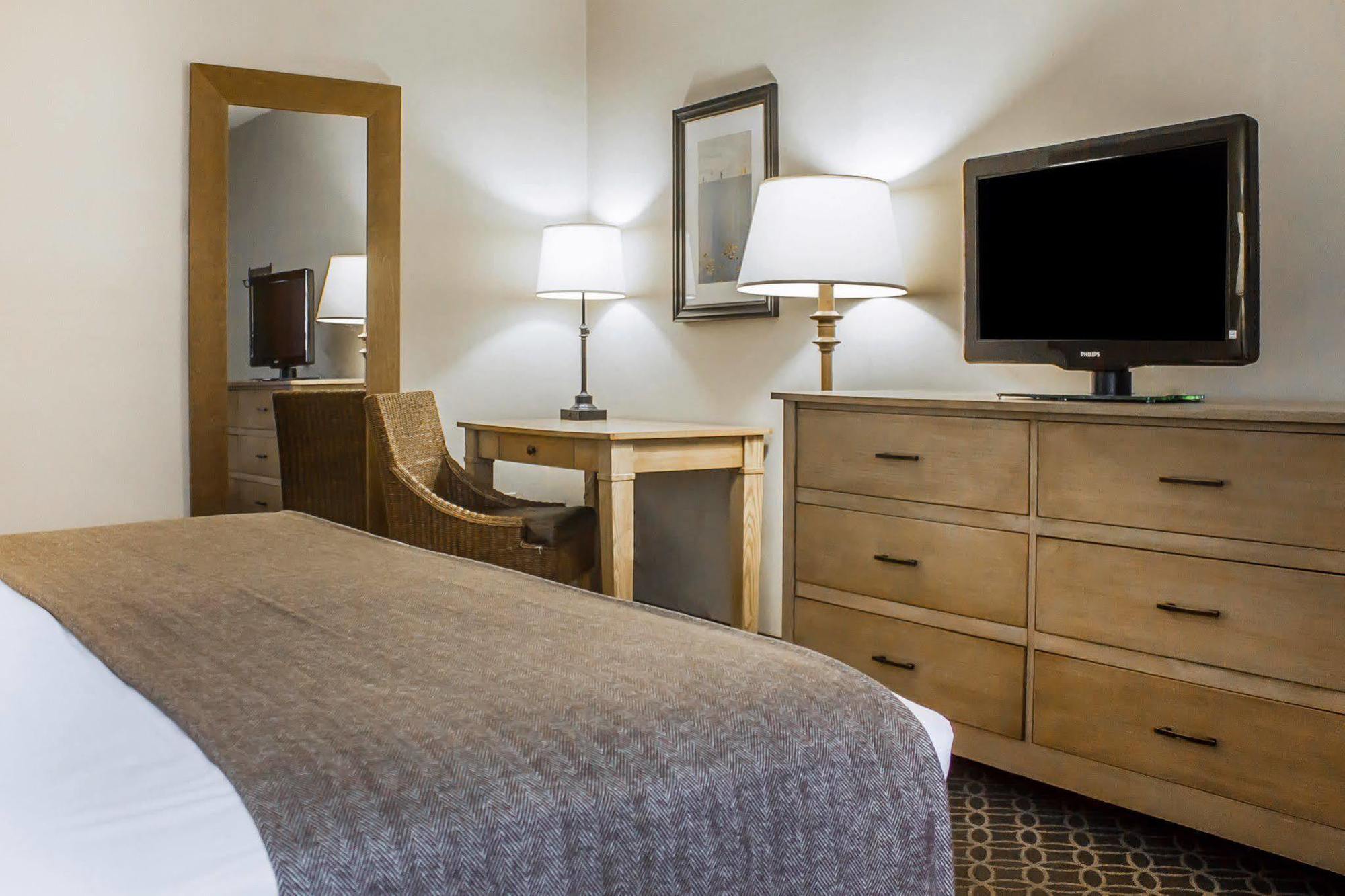 The Westport Inn, An Ascend Hotel Collection Member Kültér fotó